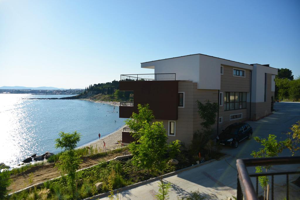 Akrotiriya Sea View Apartment Nesebar Bagian luar foto